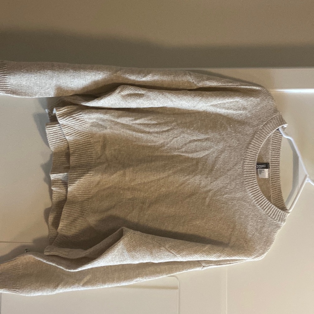 H&M Divided Size L Women’s Tan Sweater